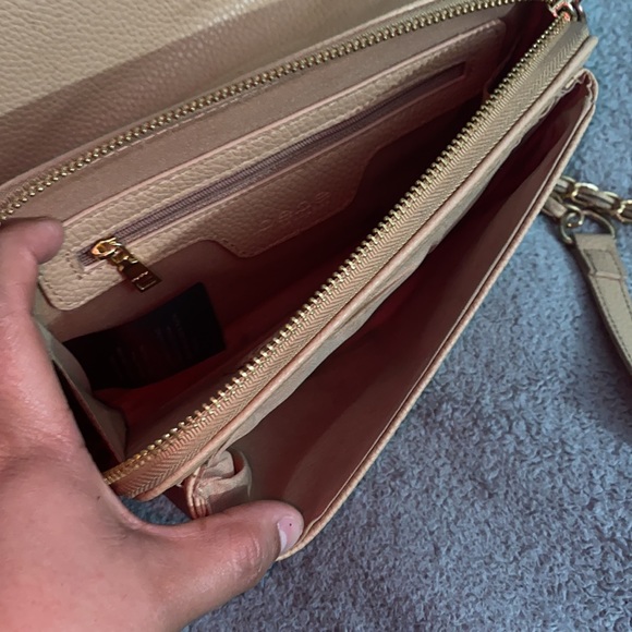 Bag - Picture 2 of 3